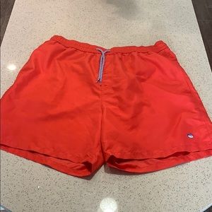 Southern Tide XL swim trunks 🏊‍♀️
